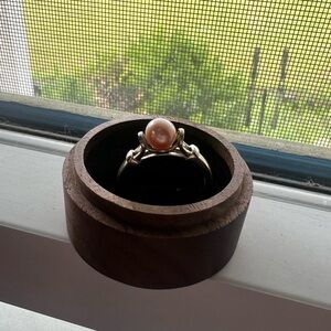Vantel Pearl Ring size 10